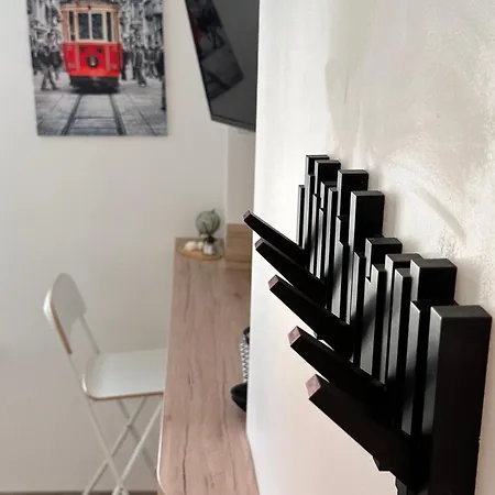 Apartment Studette Massena #2 *