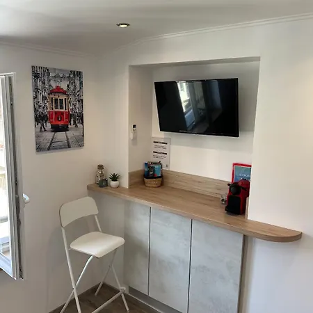 Massena Square Ac Old Town 5min Apartmán